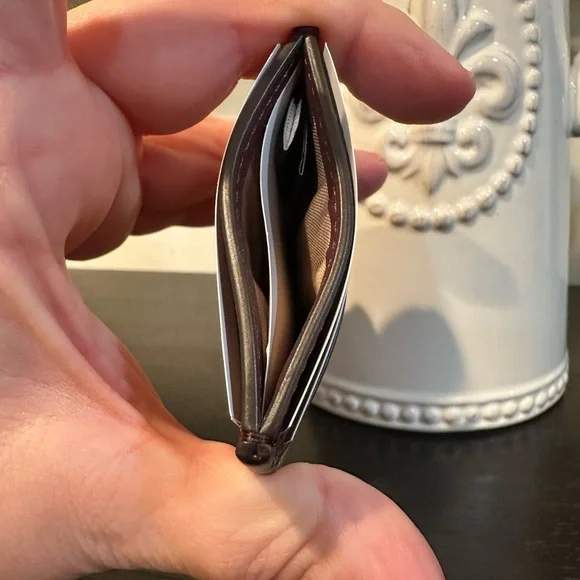 Kate Spade Oh What Fun Gingerbread House Small Slim Cardholder - Picture 9 of 11